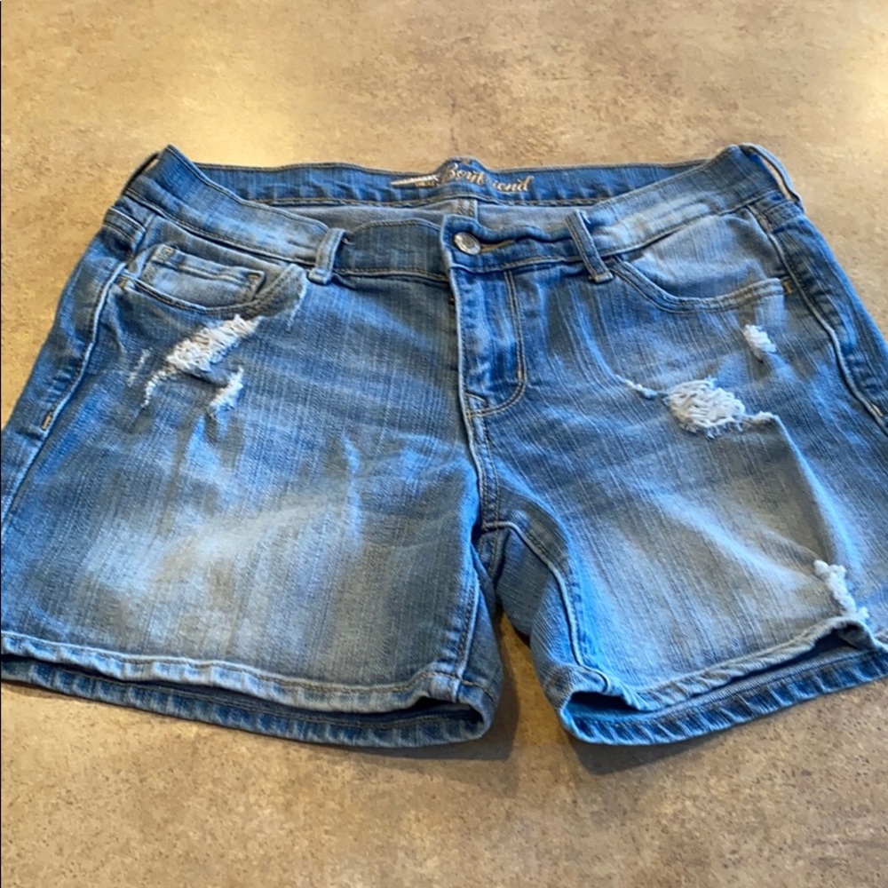 Women’s Old Navy jeans shorts size 4